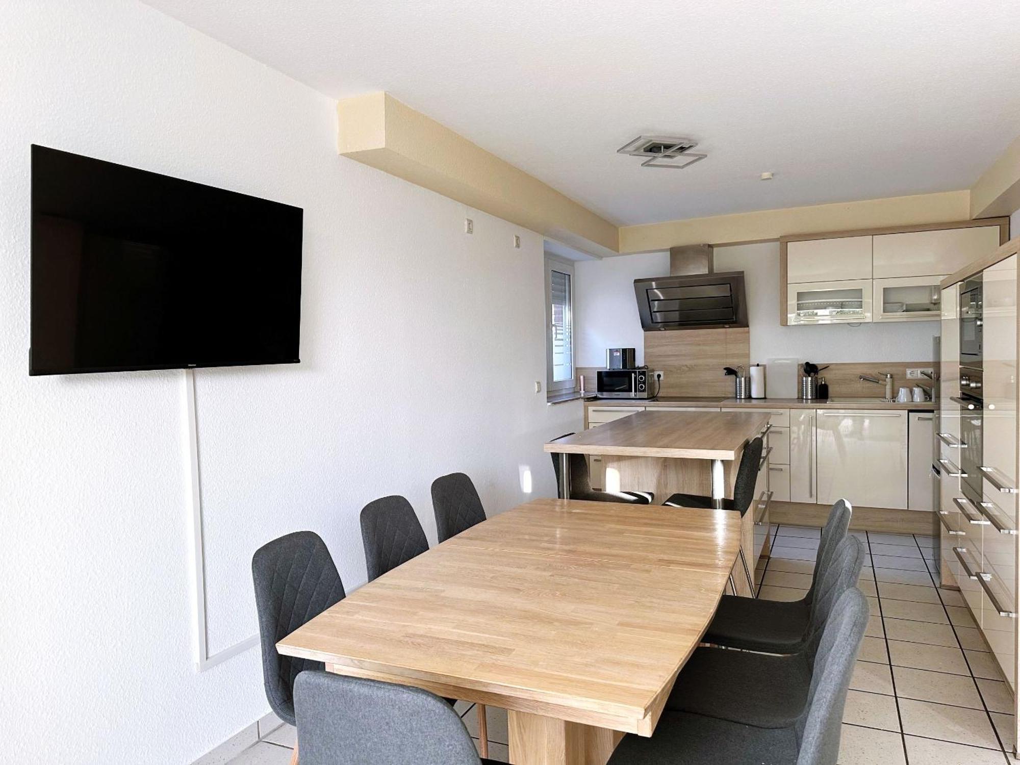Apartment Schoene I Private Parkplaetze I Home2share Munster (North Rhine-Westphalia)